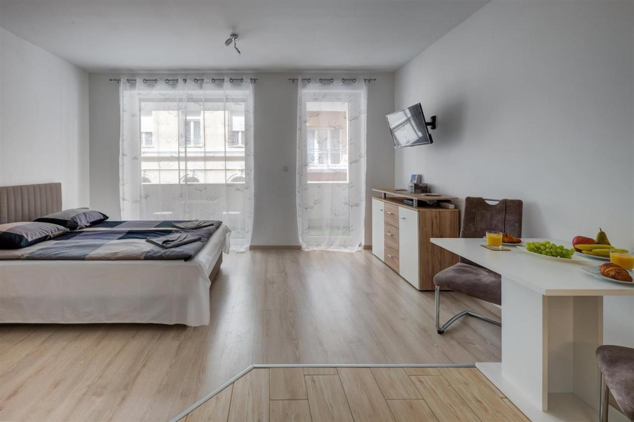 Leonardo Ground Apartment Boedapest Buitenkant foto