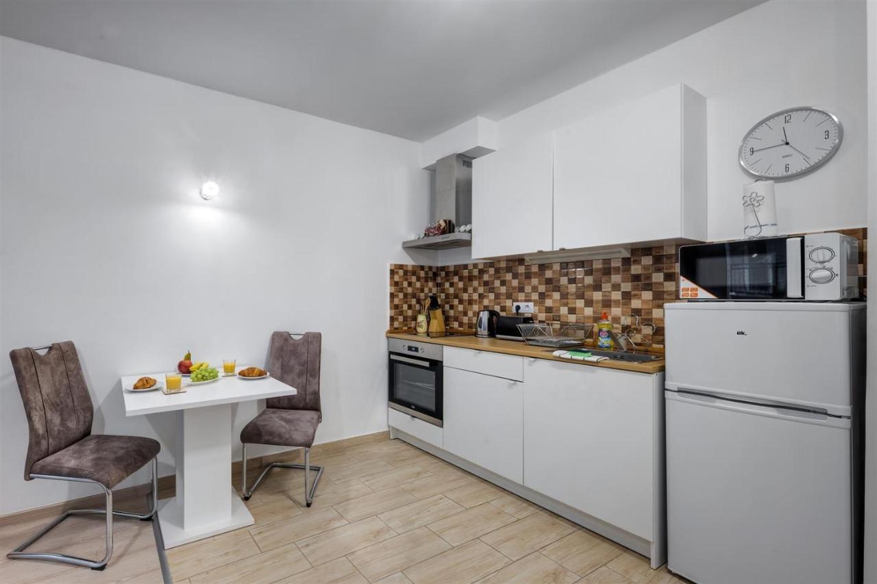 Leonardo Ground Apartment Boedapest Buitenkant foto